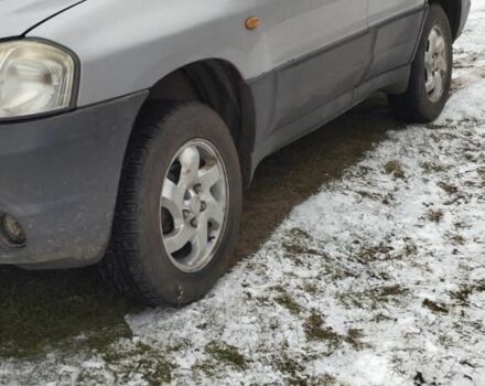 Сірий Мазда Трибьют, об'ємом двигуна 2 л та пробігом 364 тис. км за 2500 $, фото 3 на Automoto.ua