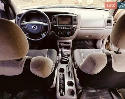 Сірий Мазда Трибьют, об'ємом двигуна 2 л та пробігом 301 тис. км за 5200 $, фото 14 на Automoto.ua