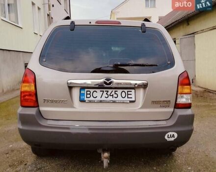 Сірий Мазда Трибьют, об'ємом двигуна 2 л та пробігом 301 тис. км за 5200 $, фото 6 на Automoto.ua