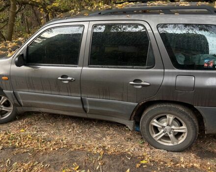 Мазда Трибьют 2002 в Печенегах на Automoto.ua Серый Мазда Трибьют, объемом двигателя 2 л и пробегом 260 тыс. км за 2500 $, фото 1 на Automoto.ua