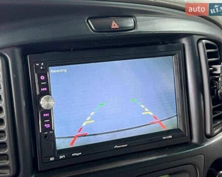 Зелений Мазда Трибьют, об'ємом двигуна 2 л та пробігом 358 тис. км за 3800 $, фото 9 на Automoto.ua