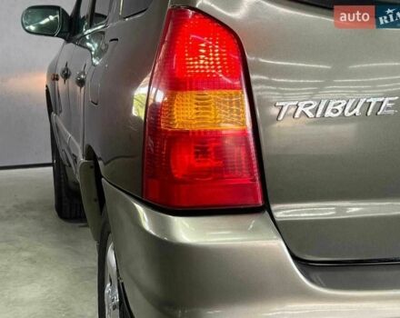 Зелений Мазда Трибьют, об'ємом двигуна 2 л та пробігом 358 тис. км за 3800 $, фото 7 на Automoto.ua