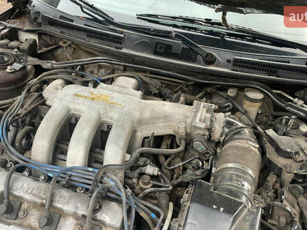 Красный Мазда Кседос 6, объемом двигателя 2 л и пробегом 2 тыс. км за 1800 $, фото 1 на Automoto.ua