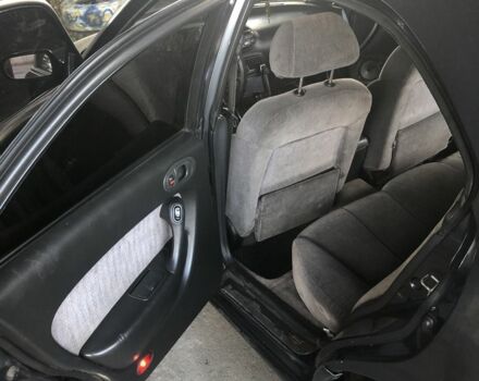 Сірий Мазда Кседос 6, об'ємом двигуна 2 л та пробігом 465 тис. км за 1800 $, фото 6 на Automoto.ua