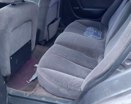 Серый Мазда Кседос 6, объемом двигателя 2 л и пробегом 358 тыс. км за 1303 $, фото 5 на Automoto.ua