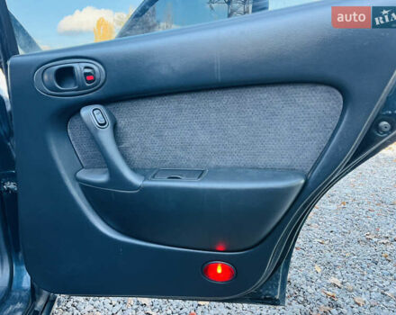 Зеленый Мазда Кседос 6, объемом двигателя 2 л и пробегом 213 тыс. км за 1900 $, фото 17 на Automoto.ua