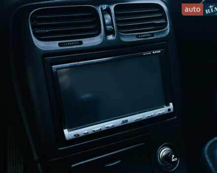 Зеленый Мазда Кседос 6, объемом двигателя 2 л и пробегом 213 тыс. км за 1900 $, фото 24 на Automoto.ua