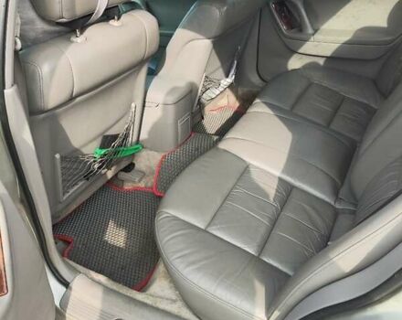 Серый Мазда Кседос 9, объемом двигателя 2.5 л и пробегом 274 тыс. км за 2700 $, фото 6 на Automoto.ua