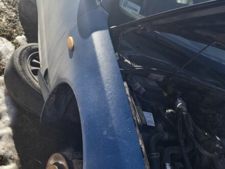 Синий Мазда Кседос 9, объемом двигателя 2.5 л и пробегом 300 тыс. км за 1000 $, фото 1 на Automoto.ua