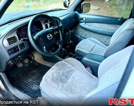 Черный Мазда B 2500, объемом двигателя 2.5 л и пробегом 280 тыс. км за 2950 $, фото 4 на Automoto.ua