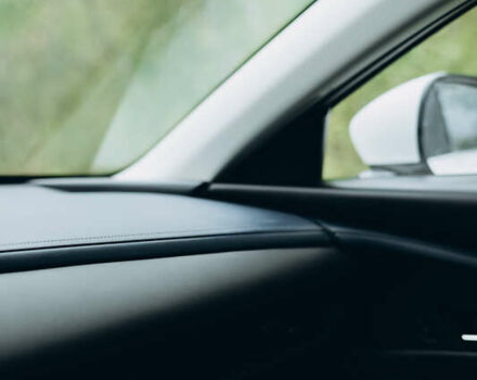 Белый Мазда CX-30, объемом двигателя 2.5 л и пробегом 40 тыс. км за 21000 $, фото 39 на Automoto.ua