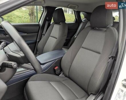 Белый Мазда CX-30, объемом двигателя 2.5 л и пробегом 43 тыс. км за 17799 $, фото 26 на Automoto.ua