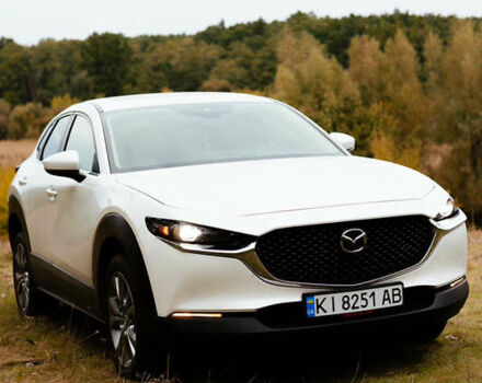 Белый Мазда CX-30, объемом двигателя 2.5 л и пробегом 40 тыс. км за 21000 $, фото 2 на Automoto.ua