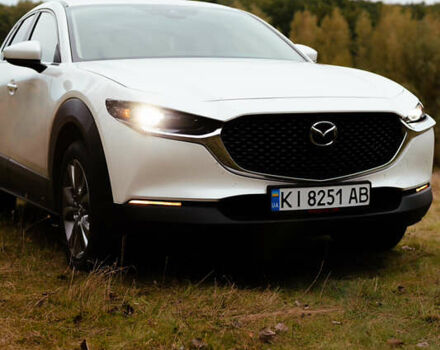 Белый Мазда CX-30, объемом двигателя 2.5 л и пробегом 40 тыс. км за 21000 $, фото 1 на Automoto.ua