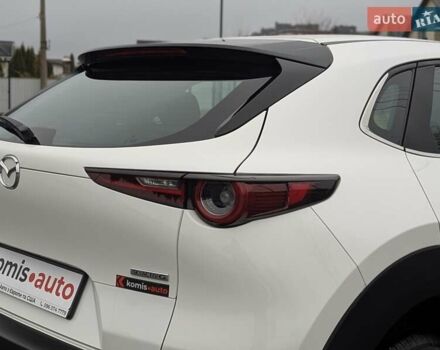 Белый Мазда CX-30, объемом двигателя 2.5 л и пробегом 43 тыс. км за 17799 $, фото 16 на Automoto.ua