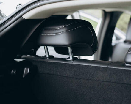 Белый Мазда CX-30, объемом двигателя 2.5 л и пробегом 40 тыс. км за 21000 $, фото 28 на Automoto.ua