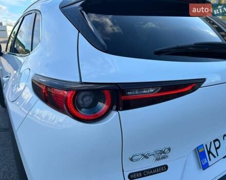 Білий Мазда CX-30, об'ємом двигуна 2.49 л та пробігом 73 тис. км за 21800 $, фото 10 на Automoto.ua
