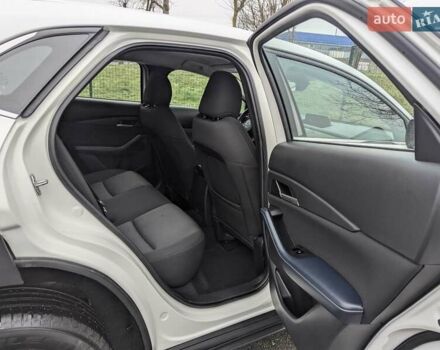 Белый Мазда CX-30, объемом двигателя 2.5 л и пробегом 43 тыс. км за 17799 $, фото 50 на Automoto.ua