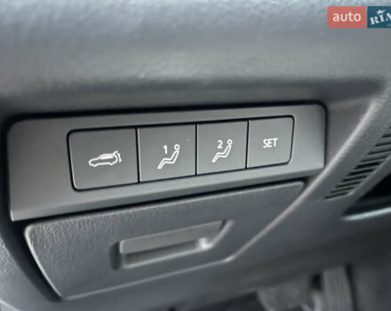 Белый Мазда CX-30, объемом двигателя 2.5 л и пробегом 103 тыс. км за 18200 $, фото 24 на Automoto.ua