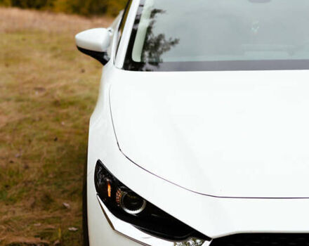 Белый Мазда CX-30, объемом двигателя 2.5 л и пробегом 40 тыс. км за 21000 $, фото 14 на Automoto.ua