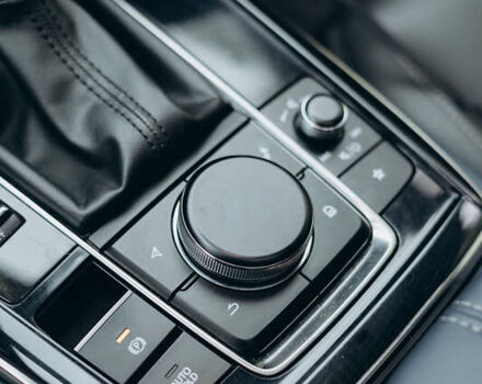 Белый Мазда CX-30, объемом двигателя 2.5 л и пробегом 40 тыс. км за 21000 $, фото 46 на Automoto.ua