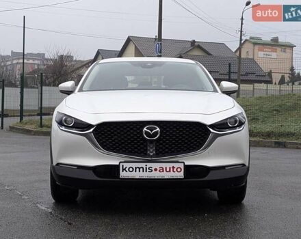 Белый Мазда CX-30, объемом двигателя 2.5 л и пробегом 43 тыс. км за 17799 $, фото 3 на Automoto.ua