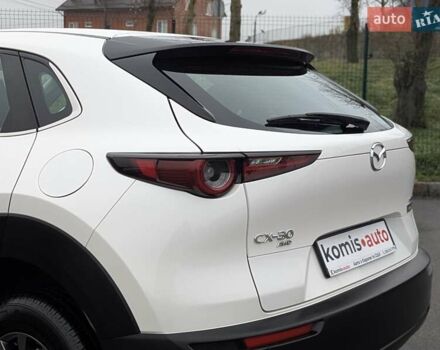 Белый Мазда CX-30, объемом двигателя 2.5 л и пробегом 43 тыс. км за 17799 $, фото 11 на Automoto.ua