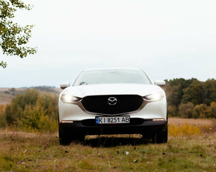 Белый Мазда CX-30, объемом двигателя 2.5 л и пробегом 40 тыс. км за 21000 $, фото 3 на Automoto.ua