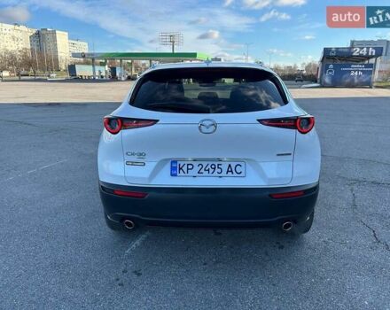 Білий Мазда CX-30, об'ємом двигуна 2.49 л та пробігом 73 тис. км за 21800 $, фото 3 на Automoto.ua