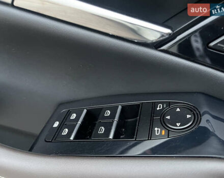 Белый Мазда CX-30, объемом двигателя 2.5 л и пробегом 103 тыс. км за 18200 $, фото 35 на Automoto.ua