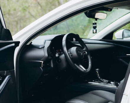 Белый Мазда CX-30, объемом двигателя 2.5 л и пробегом 40 тыс. км за 21000 $, фото 33 на Automoto.ua