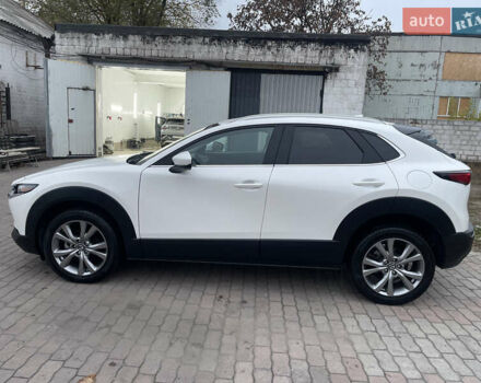 Белый Мазда CX-30, объемом двигателя 2.5 л и пробегом 103 тыс. км за 18200 $, фото 6 на Automoto.ua