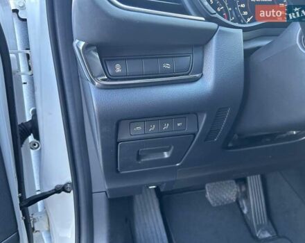 Білий Мазда CX-30, об'ємом двигуна 2.49 л та пробігом 73 тис. км за 21800 $, фото 15 на Automoto.ua