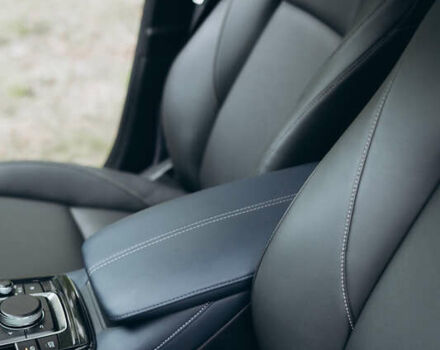 Белый Мазда CX-30, объемом двигателя 2.5 л и пробегом 40 тыс. км за 21000 $, фото 48 на Automoto.ua