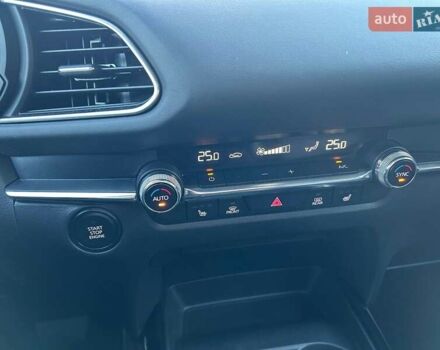 Білий Мазда CX-30, об'ємом двигуна 2.49 л та пробігом 73 тис. км за 21800 $, фото 18 на Automoto.ua