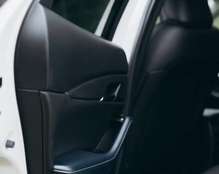 Белый Мазда CX-30, объемом двигателя 2.5 л и пробегом 40 тыс. км за 21000 $, фото 35 на Automoto.ua