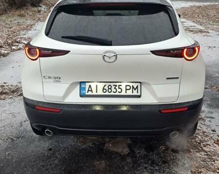 Белый Мазда CX-30, объемом двигателя 2.5 л и пробегом 24 тыс. км за 17400 $, фото 2 на Automoto.ua