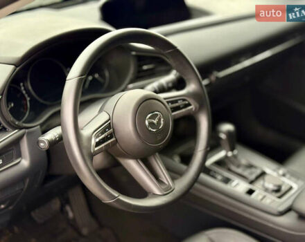 Белый Мазда CX-30, объемом двигателя 2.5 л и пробегом 59 тыс. км за 17800 $, фото 12 на Automoto.ua