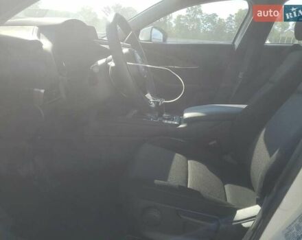 Белый Мазда CX-30, объемом двигателя 2.5 л и пробегом 30 тыс. км за 14350 $, фото 6 на Automoto.ua