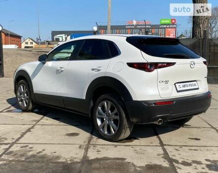 Белый Мазда CX-30, объемом двигателя 2.5 л и пробегом 24 тыс. км за 19790 $, фото 4 на Automoto.ua