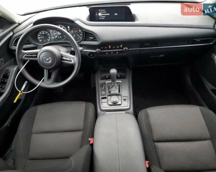 Білий Мазда CX-30, об'ємом двигуна 0 л та пробігом 25 тис. км за 3800 $, фото 7 на Automoto.ua