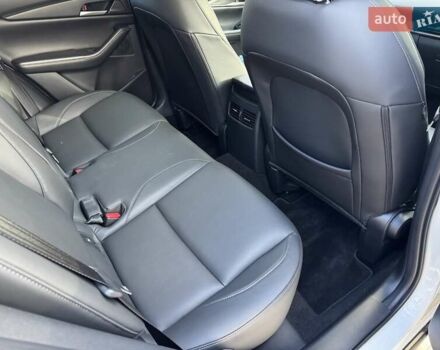 Белый Мазда CX-30, объемом двигателя 2.5 л и пробегом 59 тыс. км за 17900 $, фото 20 на Automoto.ua