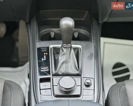 Белый Мазда CX-30, объемом двигателя 2.5 л и пробегом 134 тыс. км за 15500 $, фото 15 на Automoto.ua