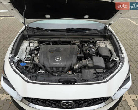 Белый Мазда CX-30, объемом двигателя 2.5 л и пробегом 59 тыс. км за 17800 $, фото 26 на Automoto.ua