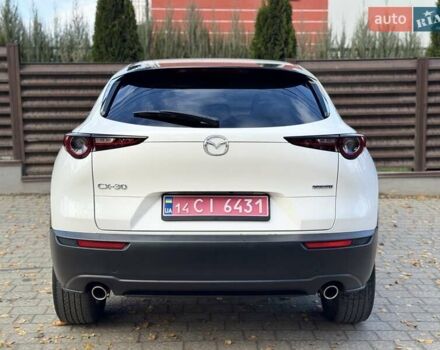 Белый Мазда CX-30, объемом двигателя 2.5 л и пробегом 59 тыс. км за 17900 $, фото 6 на Automoto.ua