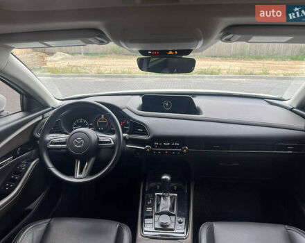 Белый Мазда CX-30, объемом двигателя 2.49 л и пробегом 40 тыс. км за 22500 $, фото 29 на Automoto.ua