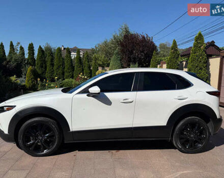 Белый Мазда CX-30, объемом двигателя 2.49 л и пробегом 62 тыс. км за 18299 $, фото 2 на Automoto.ua