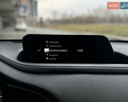 Белый Мазда CX-30, объемом двигателя 2.49 л и пробегом 39 тыс. км за 17999 $, фото 13 на Automoto.ua