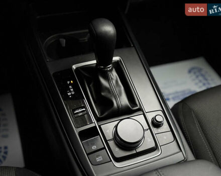 Белый Мазда CX-30, объемом двигателя 2.49 л и пробегом 39 тыс. км за 17999 $, фото 11 на Automoto.ua