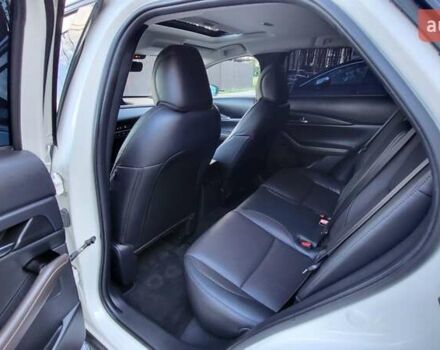 Белый Мазда CX-30, объемом двигателя 2.49 л и пробегом 52 тыс. км за 21500 $, фото 1 на Automoto.ua